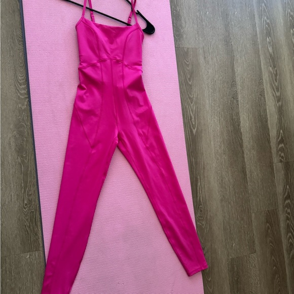 L*Space Workout Jumpsuit - Picture 6 of 6